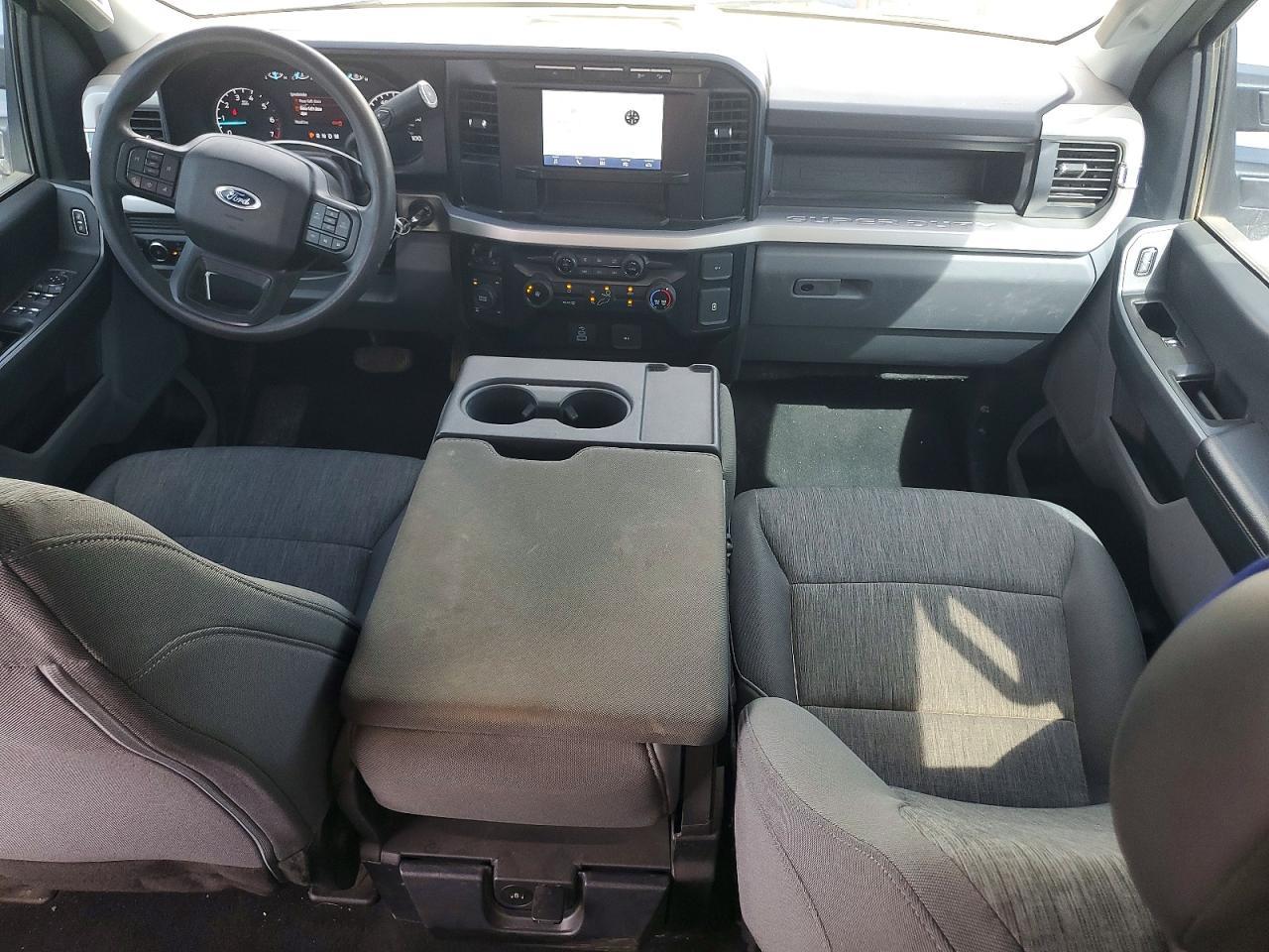 2024 Ford F350