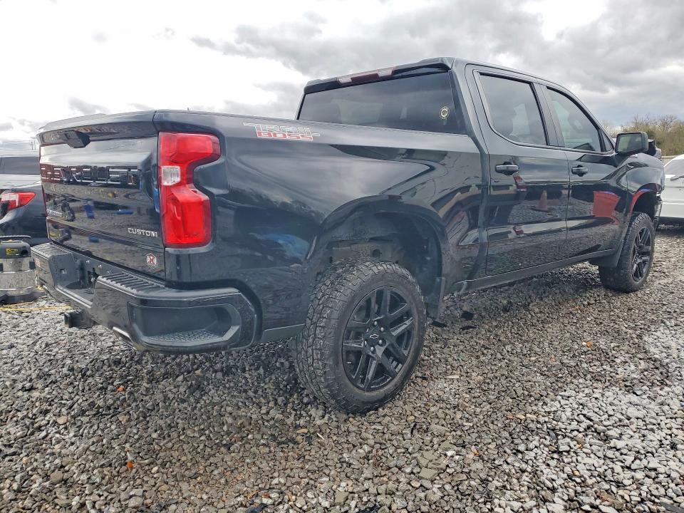 2021 Chevrolet Silverado K1500 Trail Boss Custom