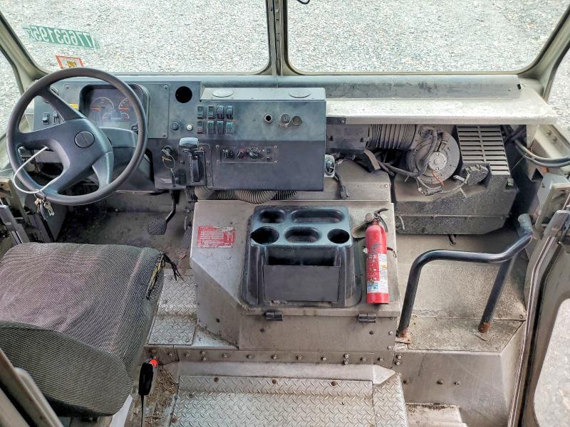 2021 Freightliner MT45G Chassis Delivery Truck