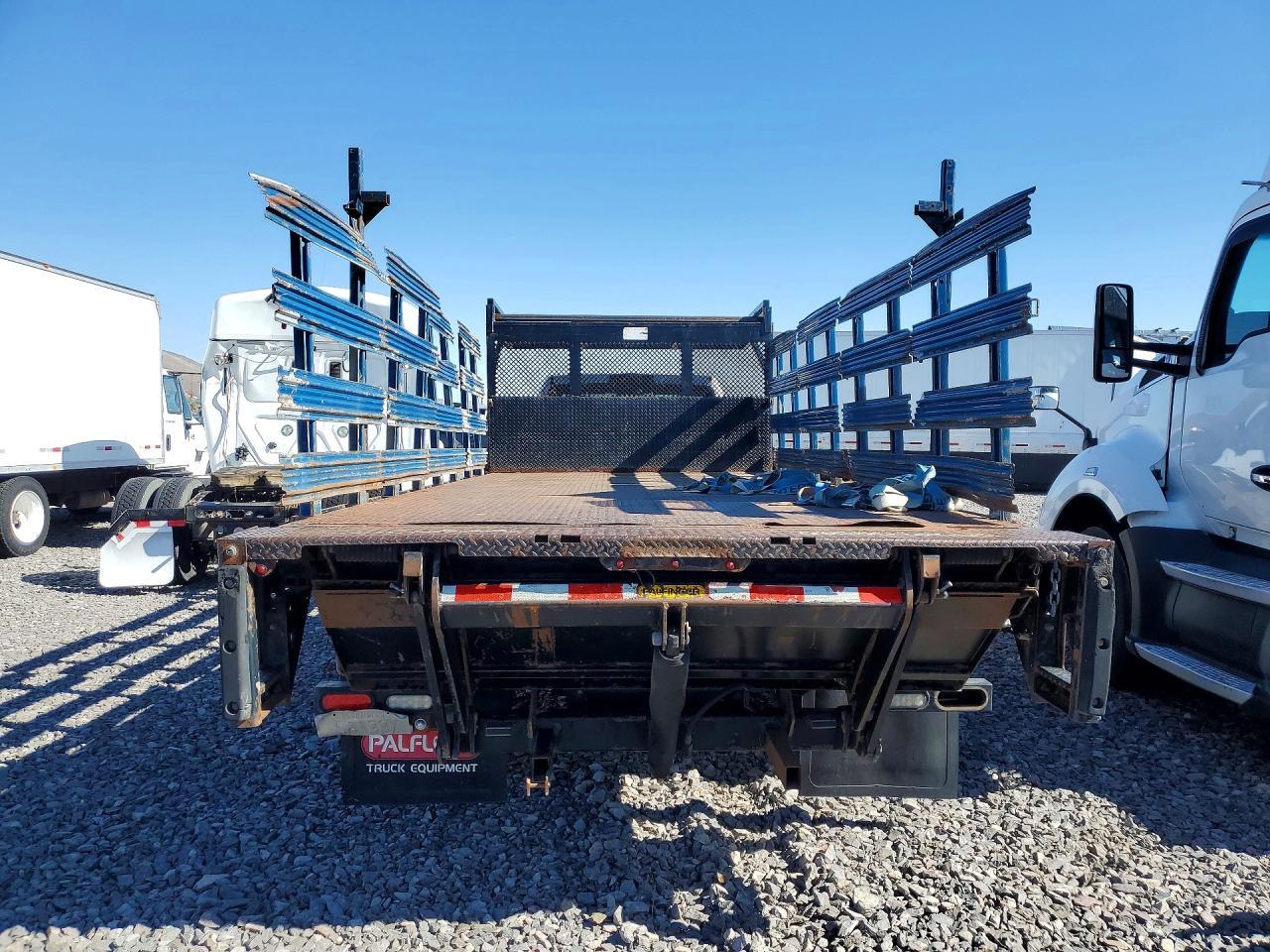 2015 Dodge RAM 5500 Flatbed Truck