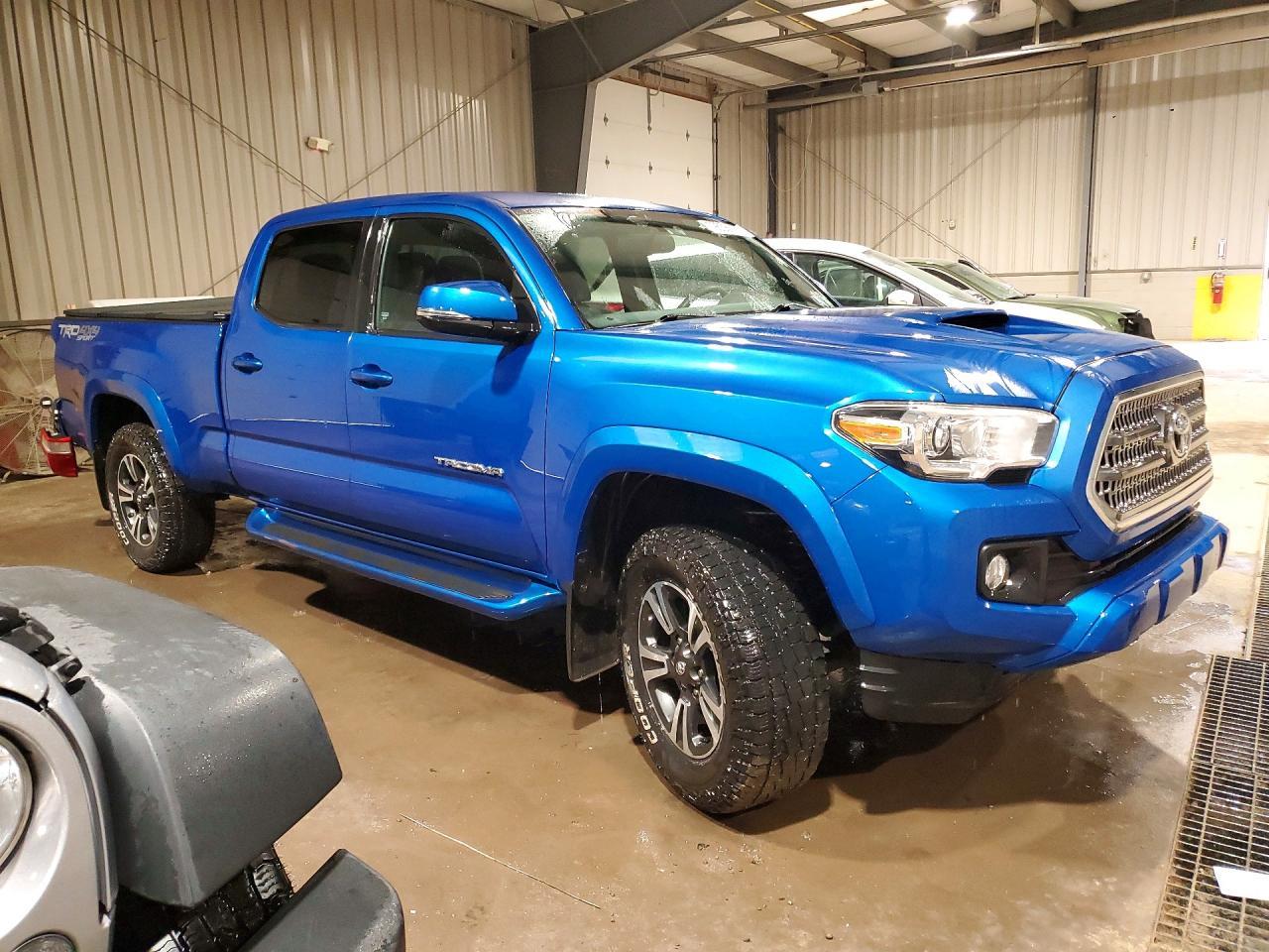 2017 Toyota Tacoma TRD Sport