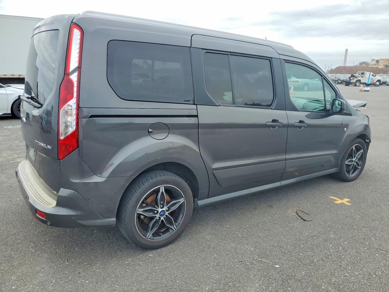 2018 Ford Transit Connect Titanium