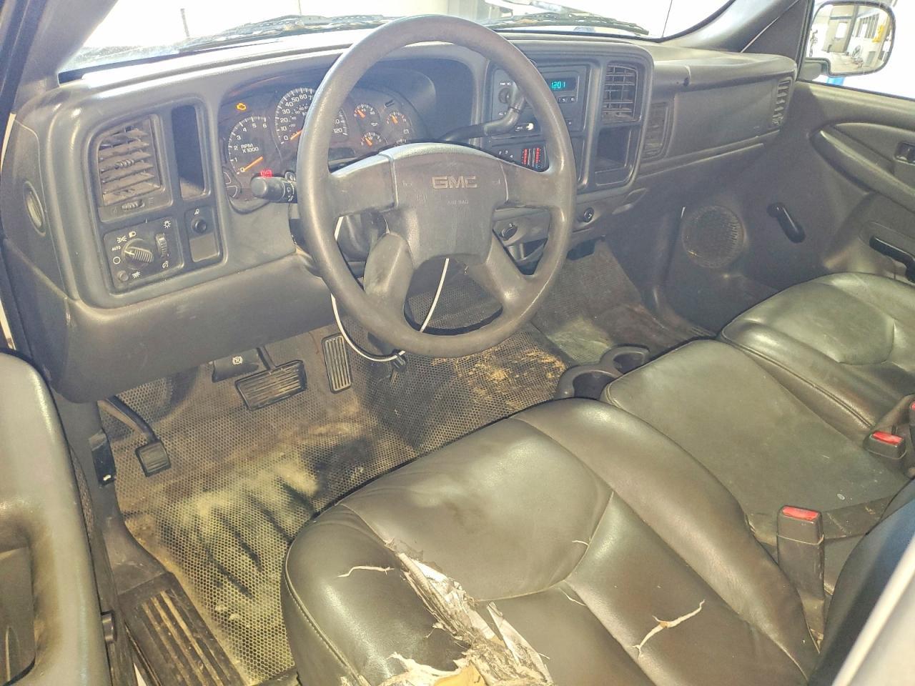 2007 GMC New Sierra C1500 Classic