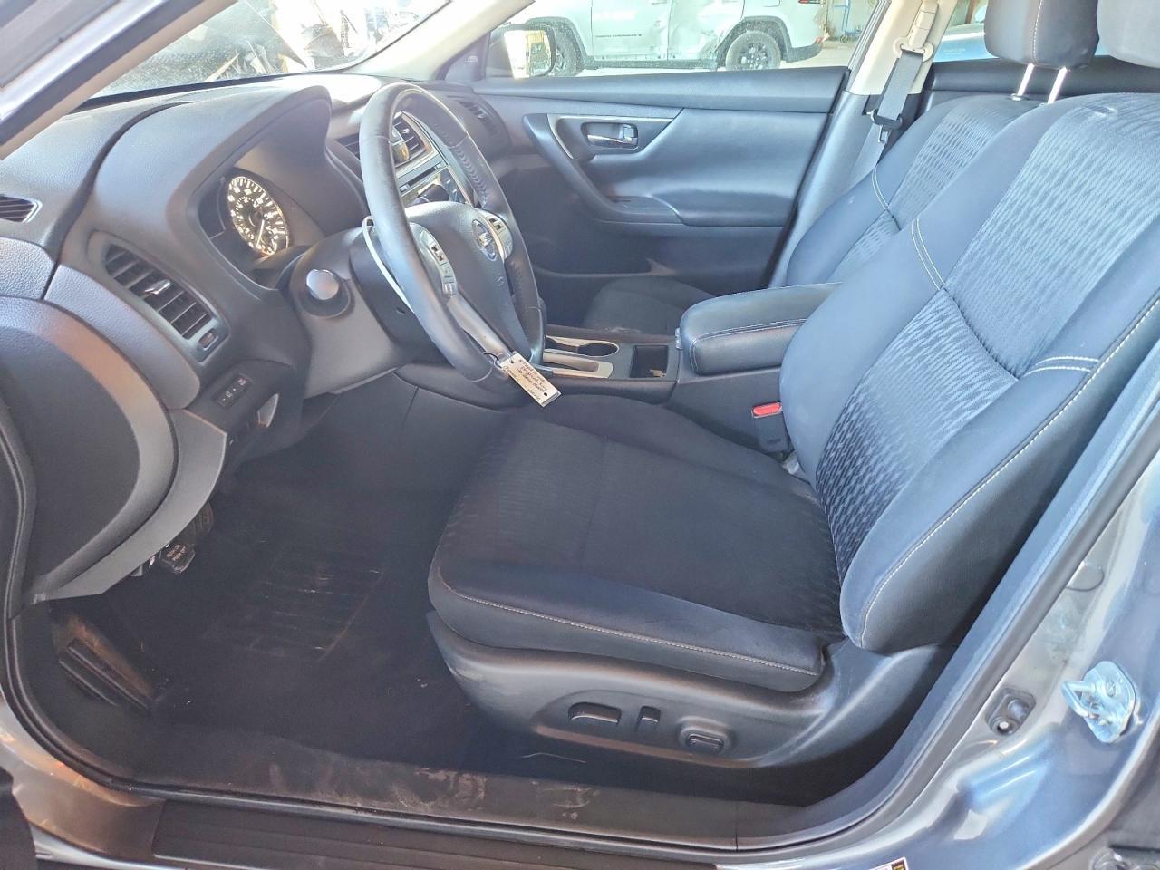 2017 Nissan Altima 2.5 sv