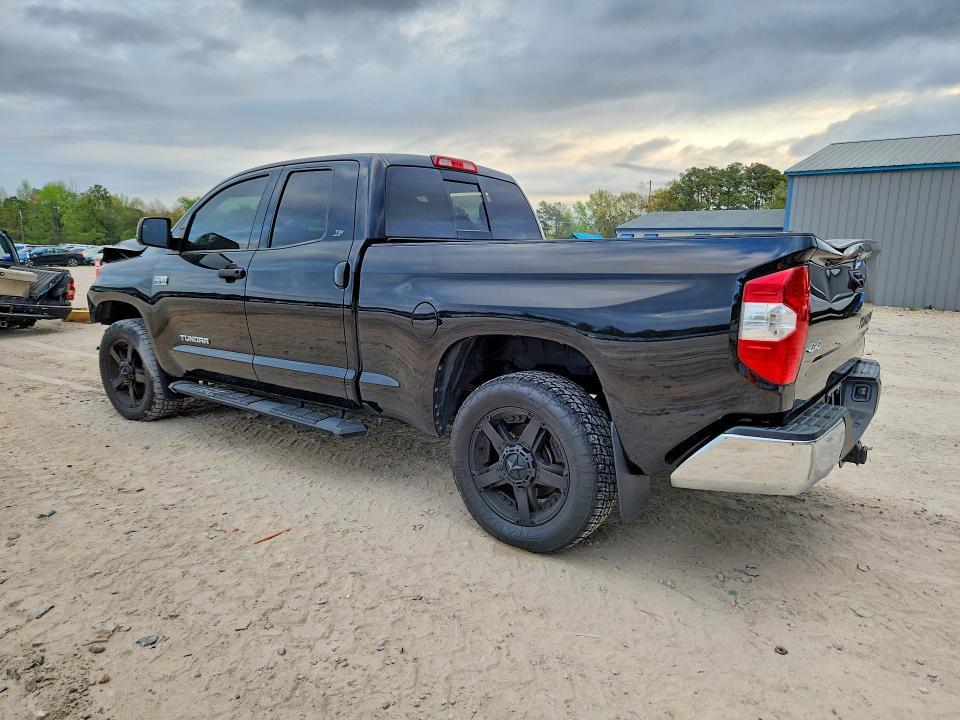 2017 Toyota Tundra SR5