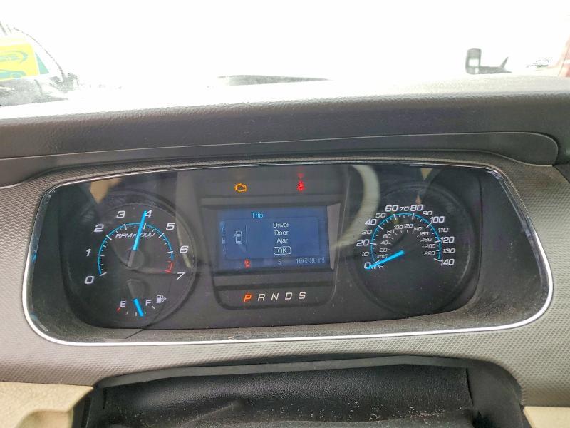 2016 Ford Taurus se