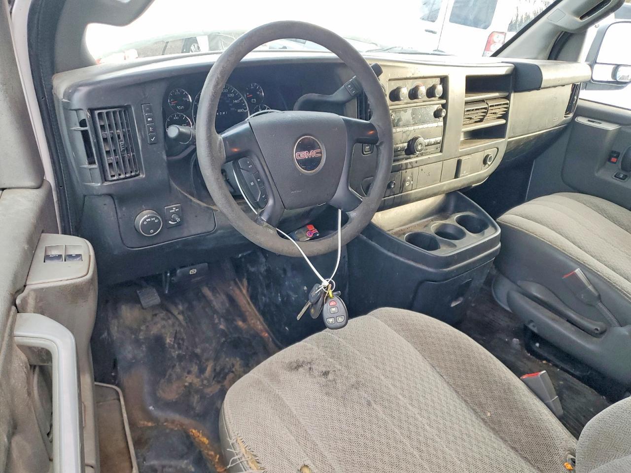 2016 GMC Savana G2500