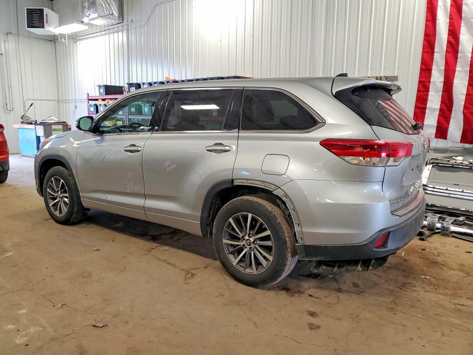 2017 Toyota Highlander xle