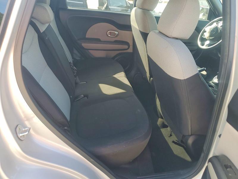 2015 KIA Soul Base