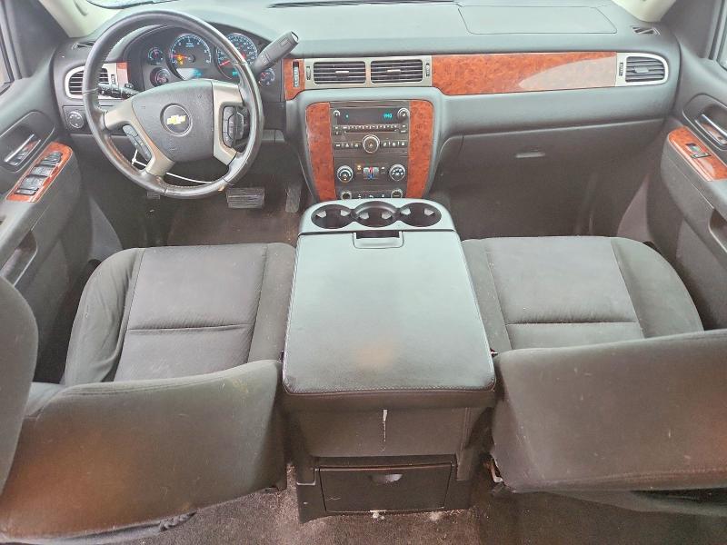 2011 Chevrolet Suburban K1500 ls
