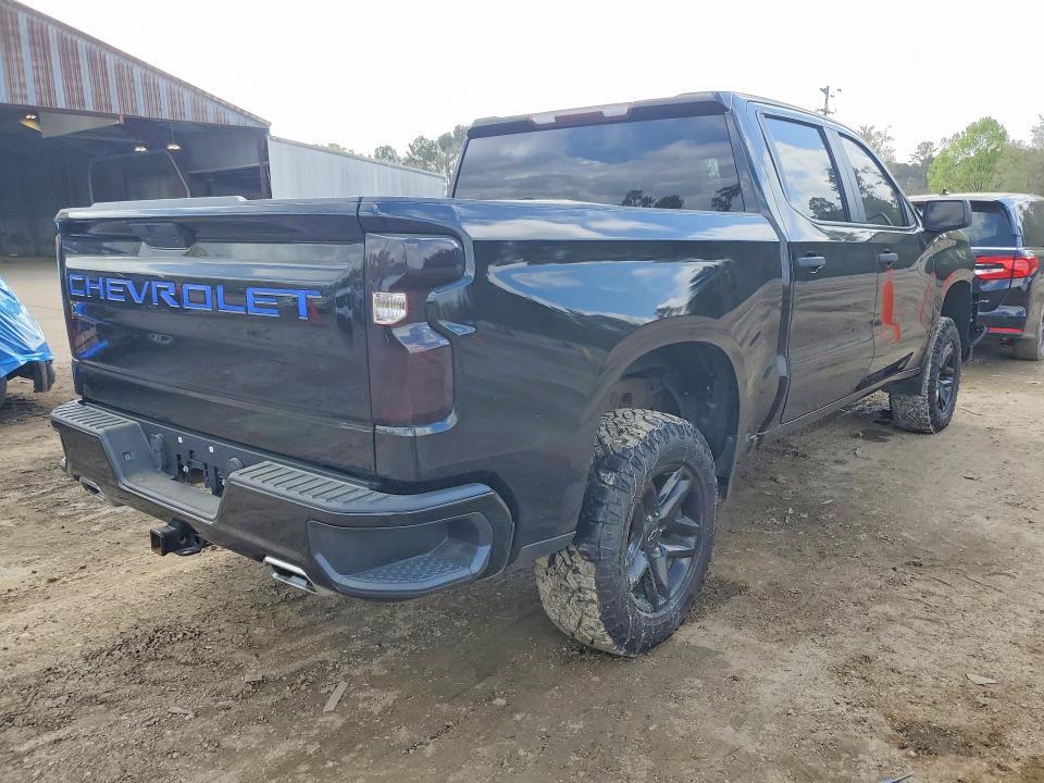 2021 Chevrolet Silverado Trail Boss Custom
