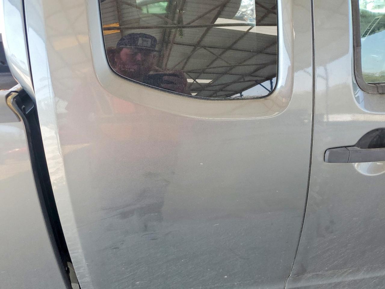 2009 Nissan Frontier SE V6