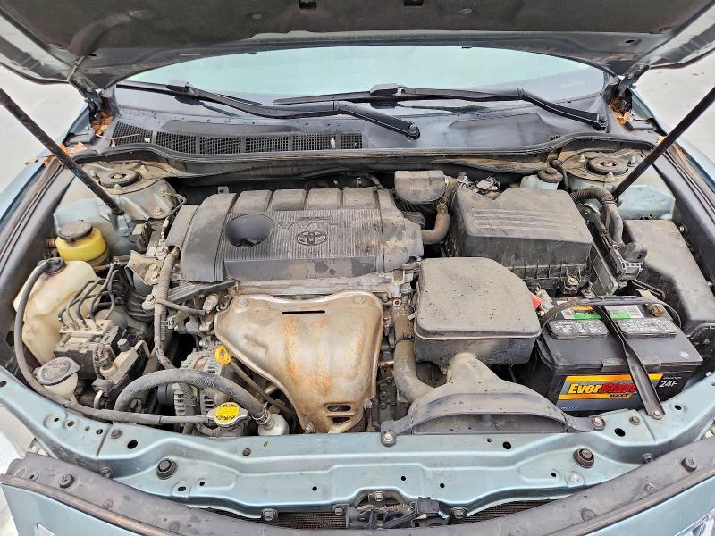 2011 Toyota Camry le