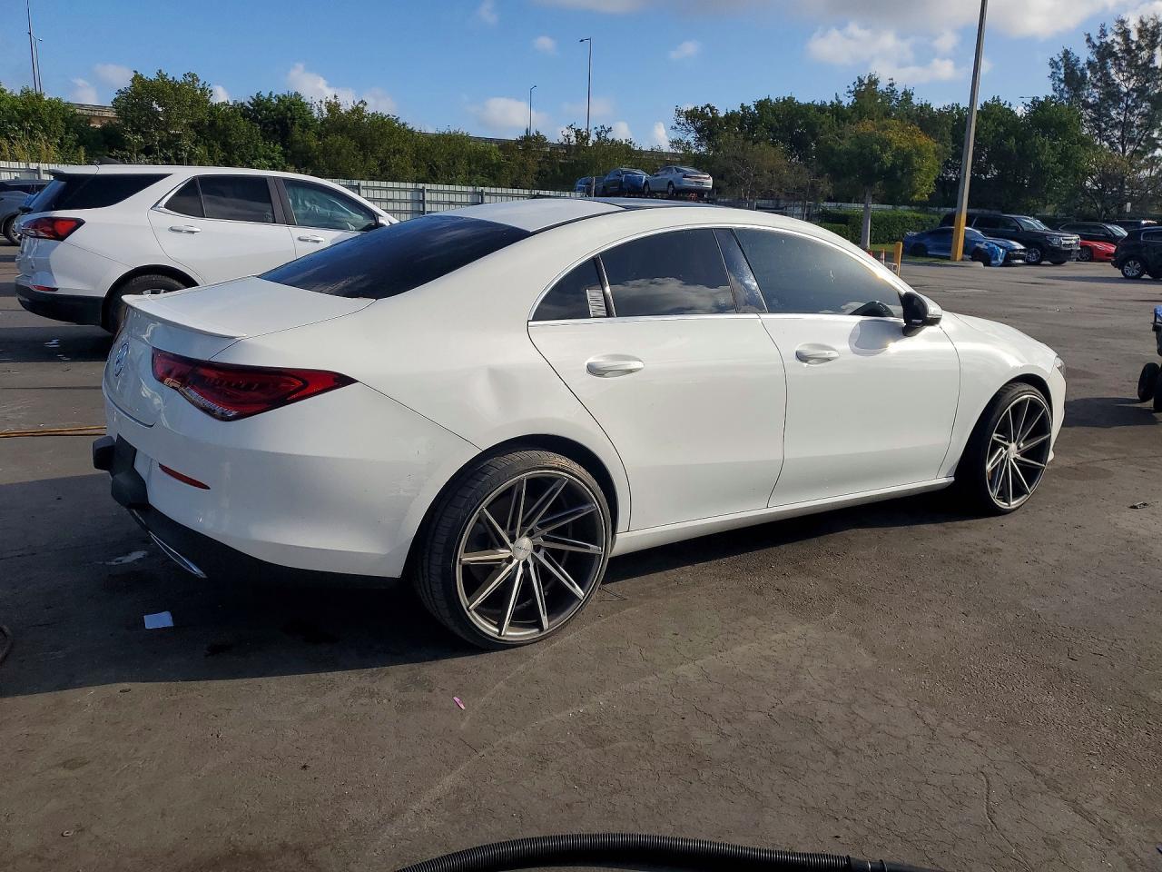 2020 Mercedes-Benz Cla 250
