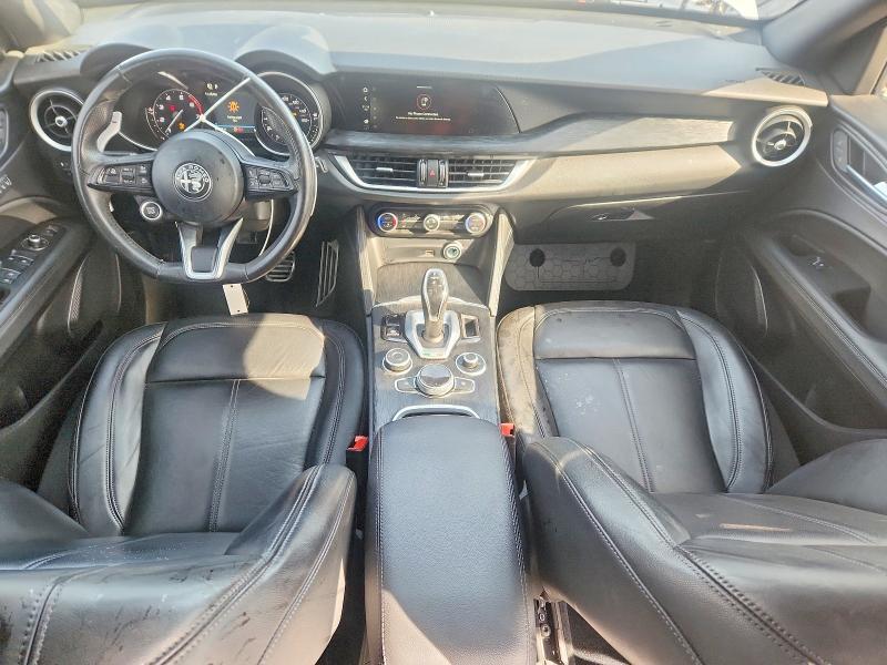 2022 Alfa Romeo Stelvio