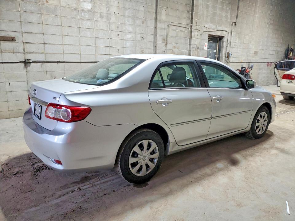 2011 Toyota Corolla le