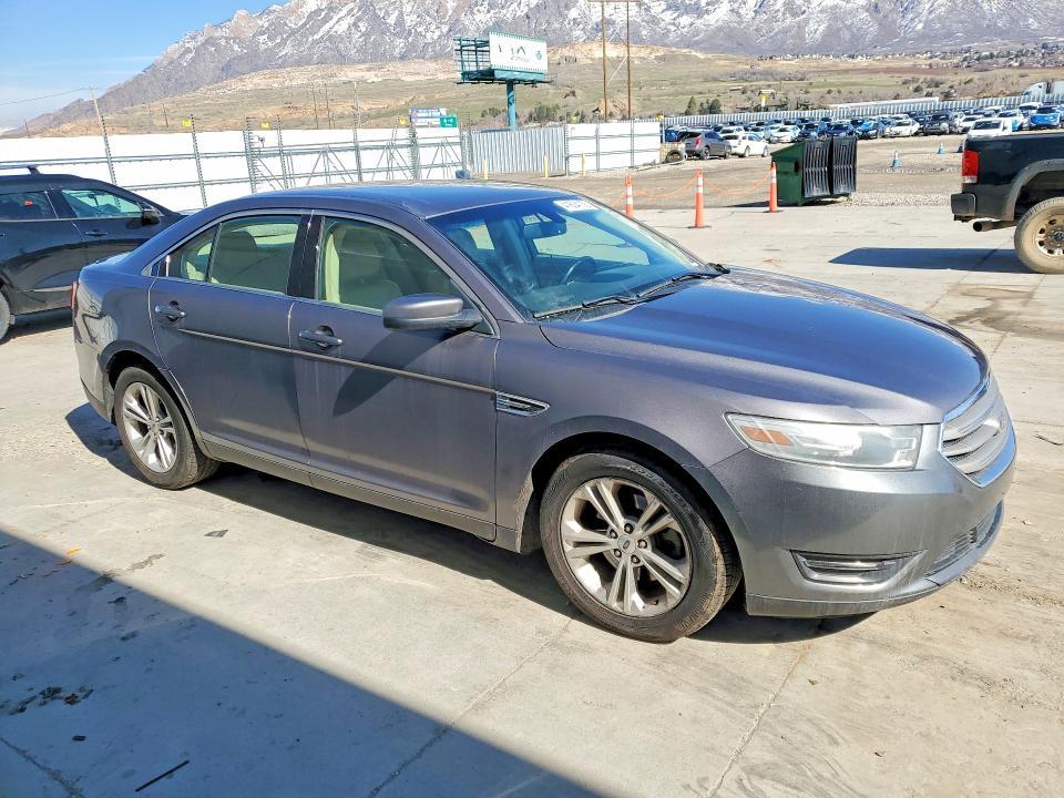 2013 Ford Taurus sel