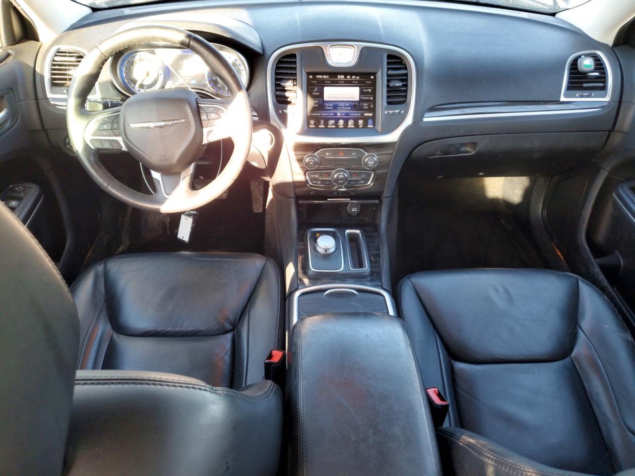 2015 Chrysler 300 Limited