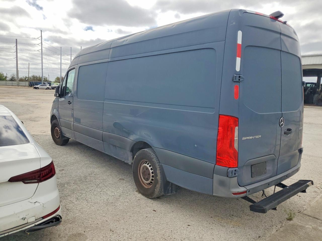 2019 Mercedes-Benz Sprinter 2500