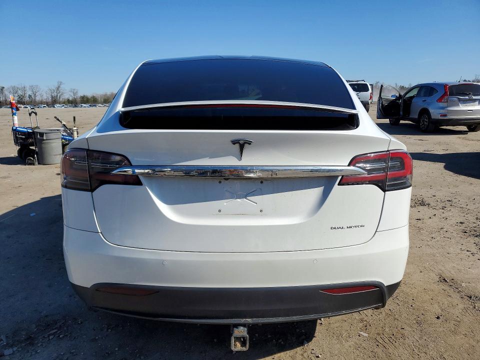 2021 Tesla Model x
