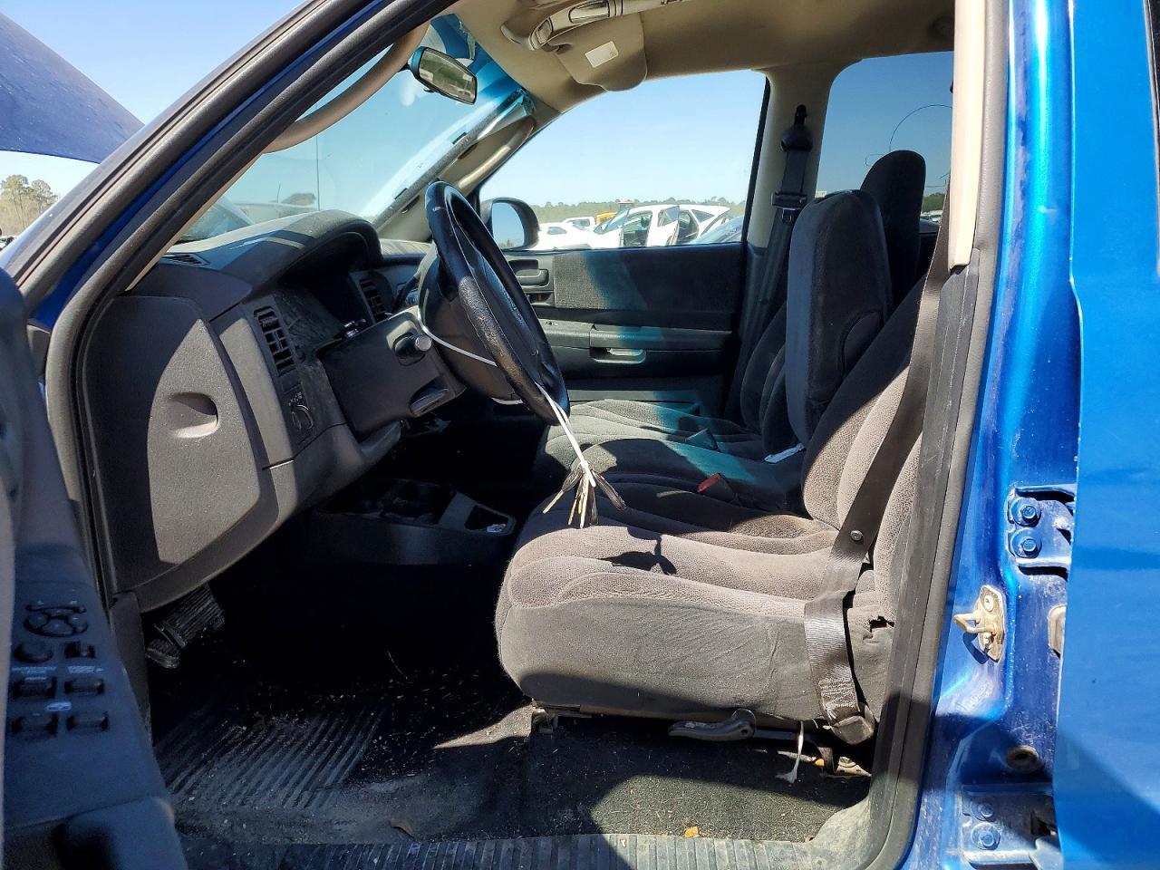 2001 Dodge Dakota Quattro