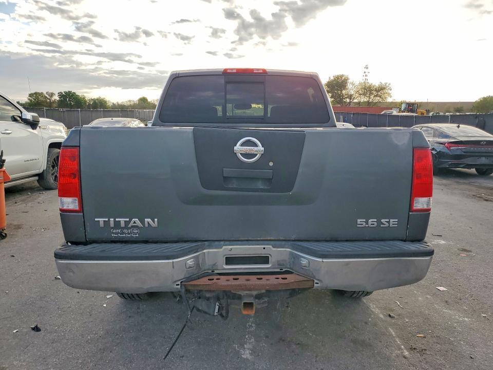 2004 Nissan Titan XE