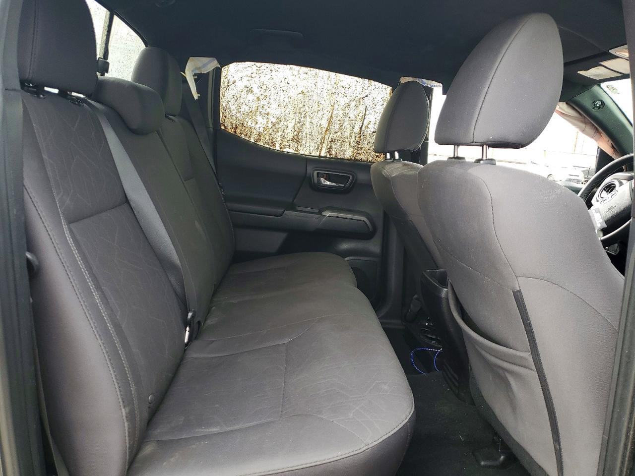 2016 Toyota Tacoma TRD Sport