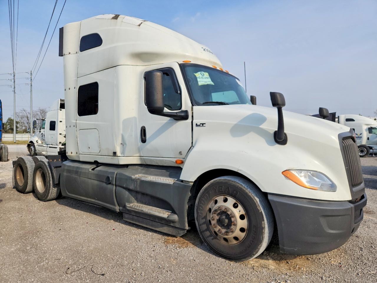 2021 International LT625 Semi Truck