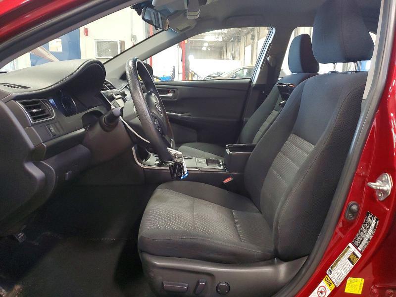 2015 Toyota Camry Hybrid le