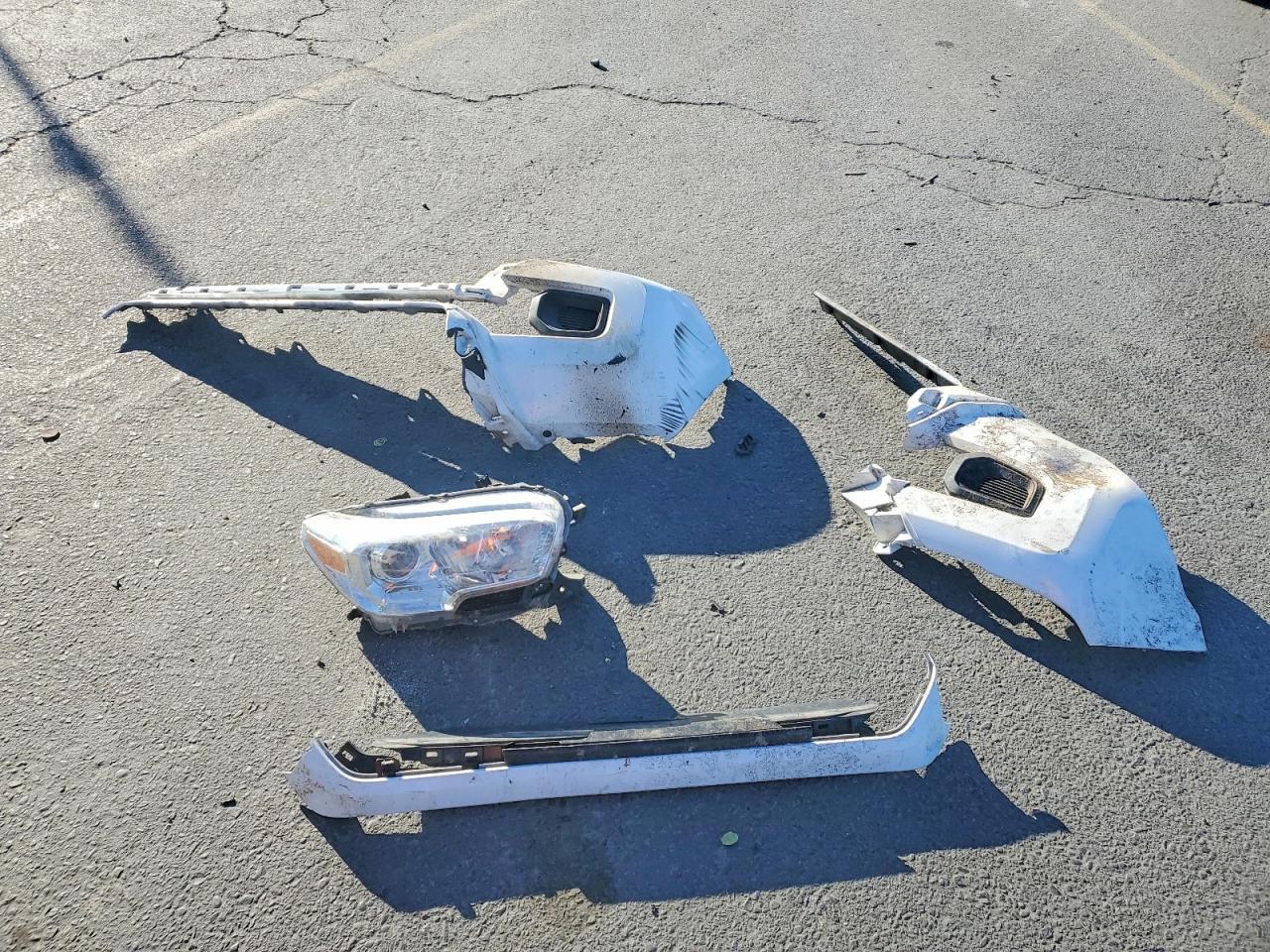 2020 Toyota Tacoma SR V6