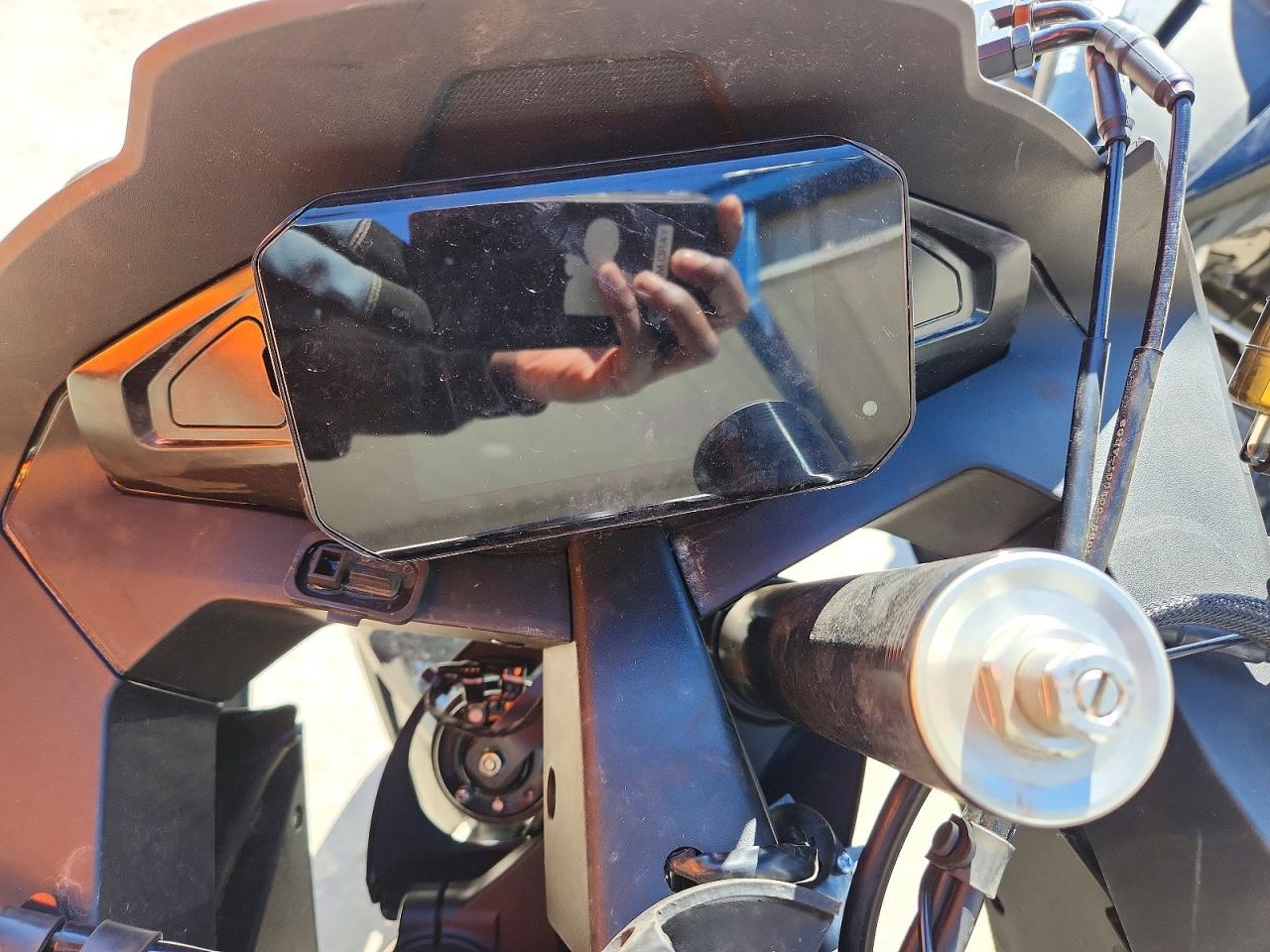 2025 Cf Moto 675SS