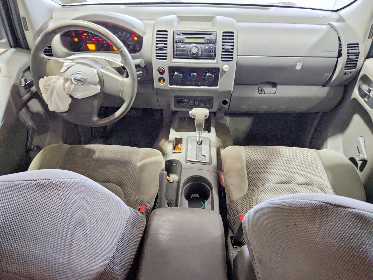 2011 Nissan Frontier S