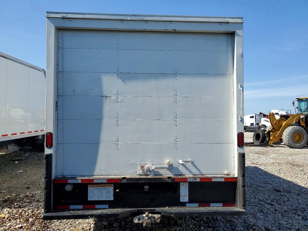 2018 Ford E350 BOX Truck