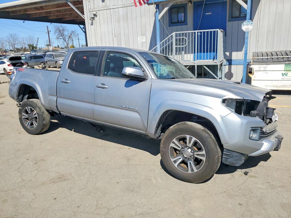 2017 Toyota Tacoma TRD Sport