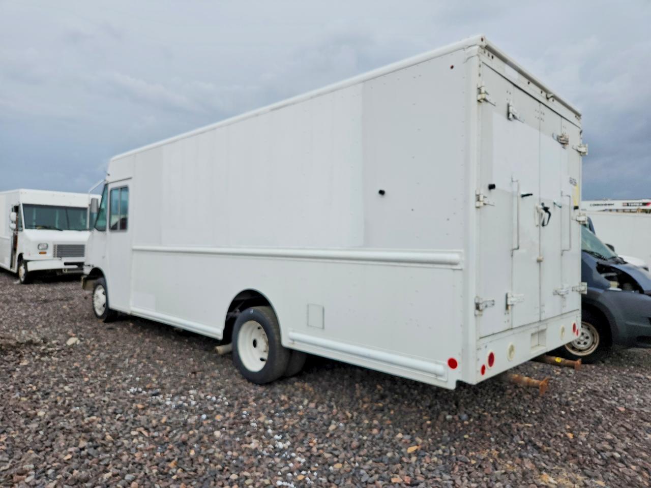 2016 Ford F59 Delivery Truck