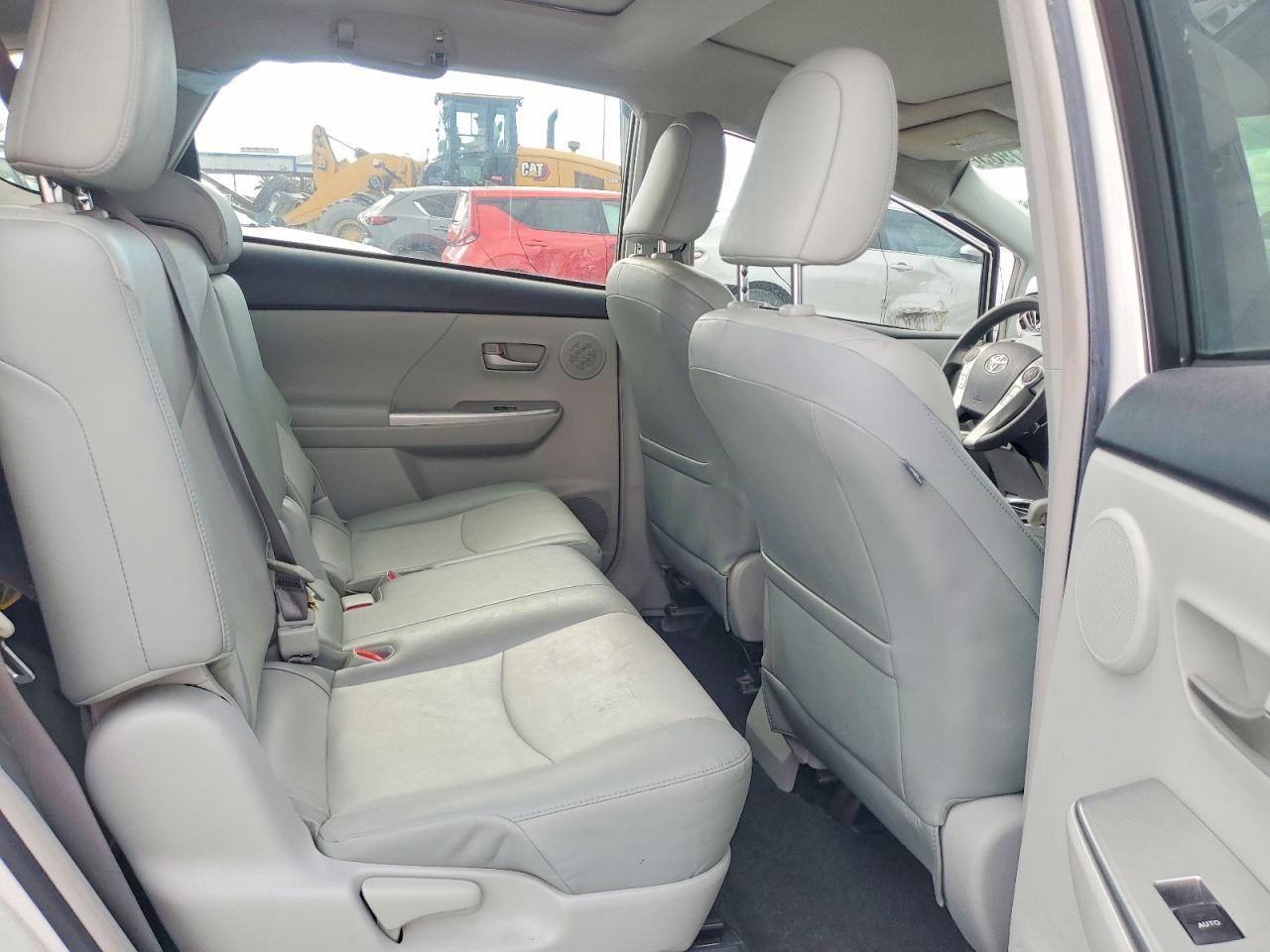 2012 Toyota Prius v Five