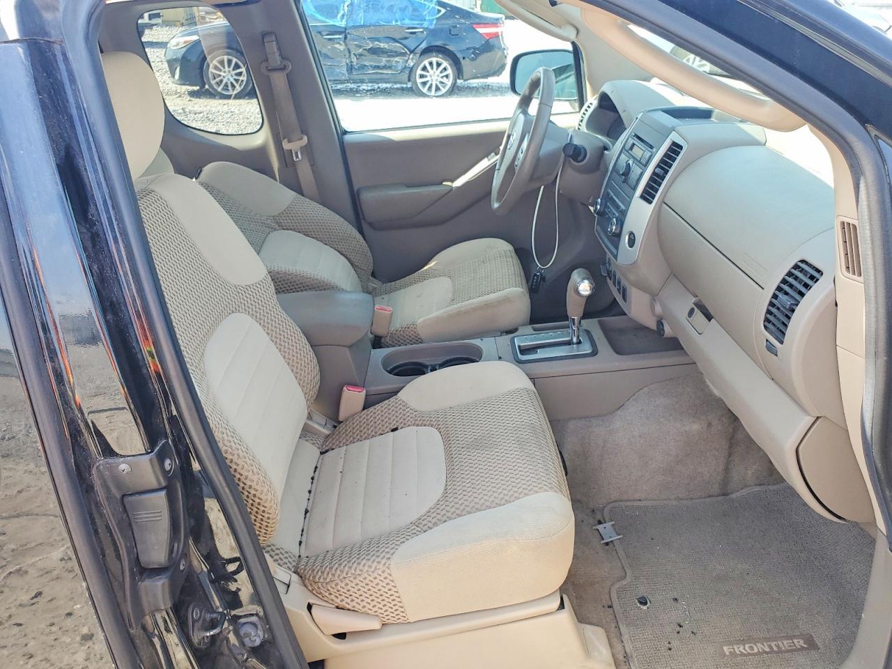 2011 Nissan Frontier SV V6