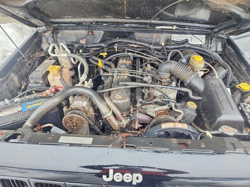 2000 Jeep Cherokee Sport