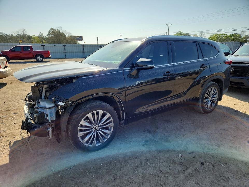 2020 Toyota Highlander Platinum