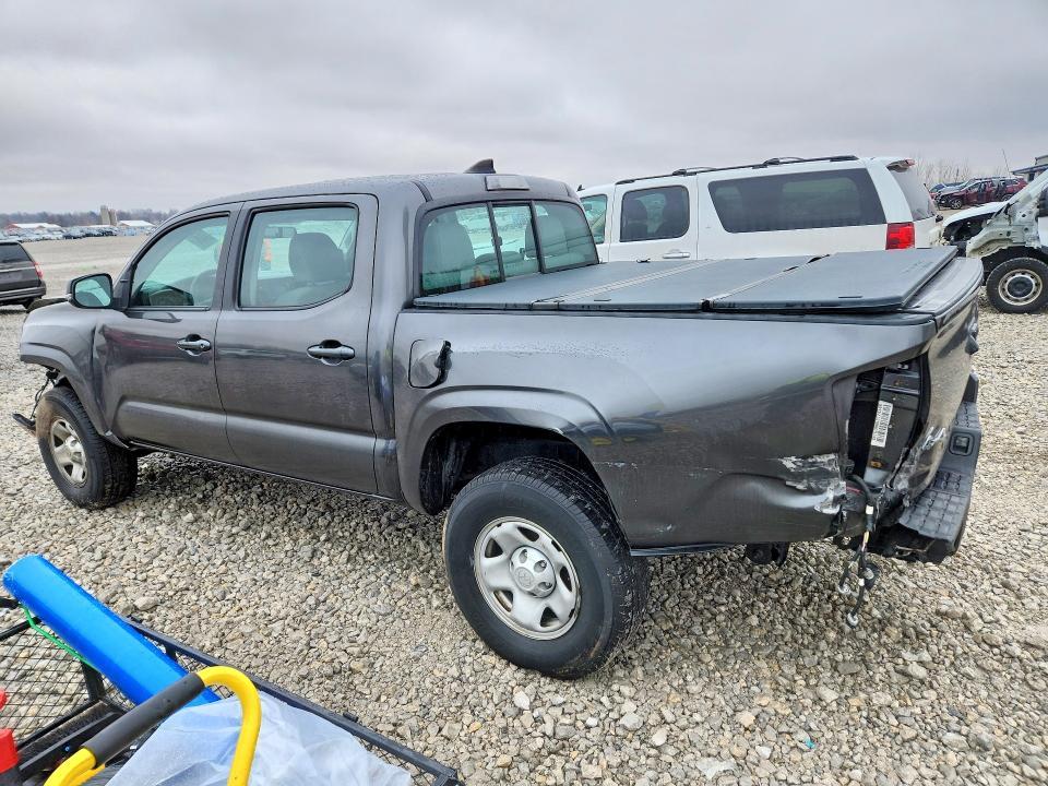 2016 Toyota Tacoma SR V6