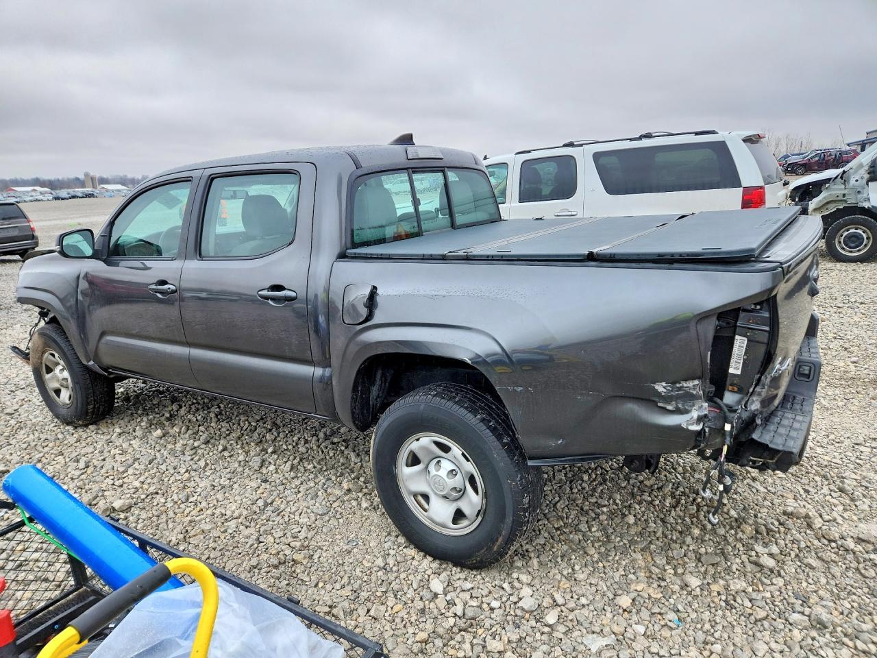 2016 Toyota Tacoma SR V6