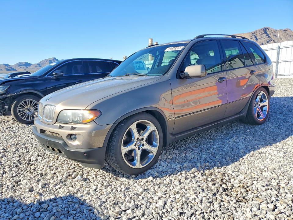 2005 BMW X5 4.4i