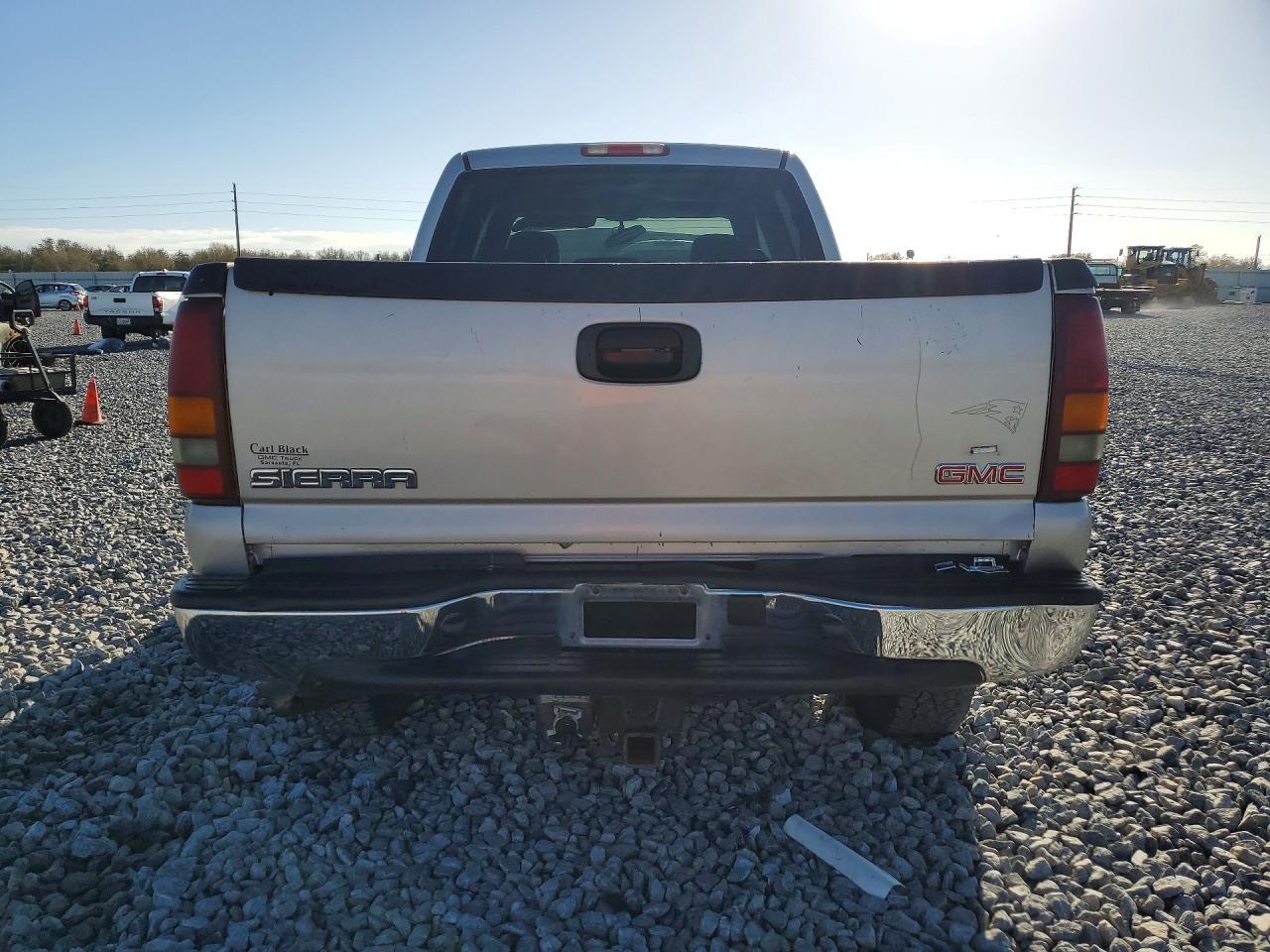 2005 GMC Sierra K2500 Heavy Duty