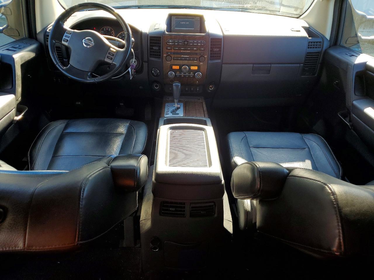 2008 Nissan Titan XE