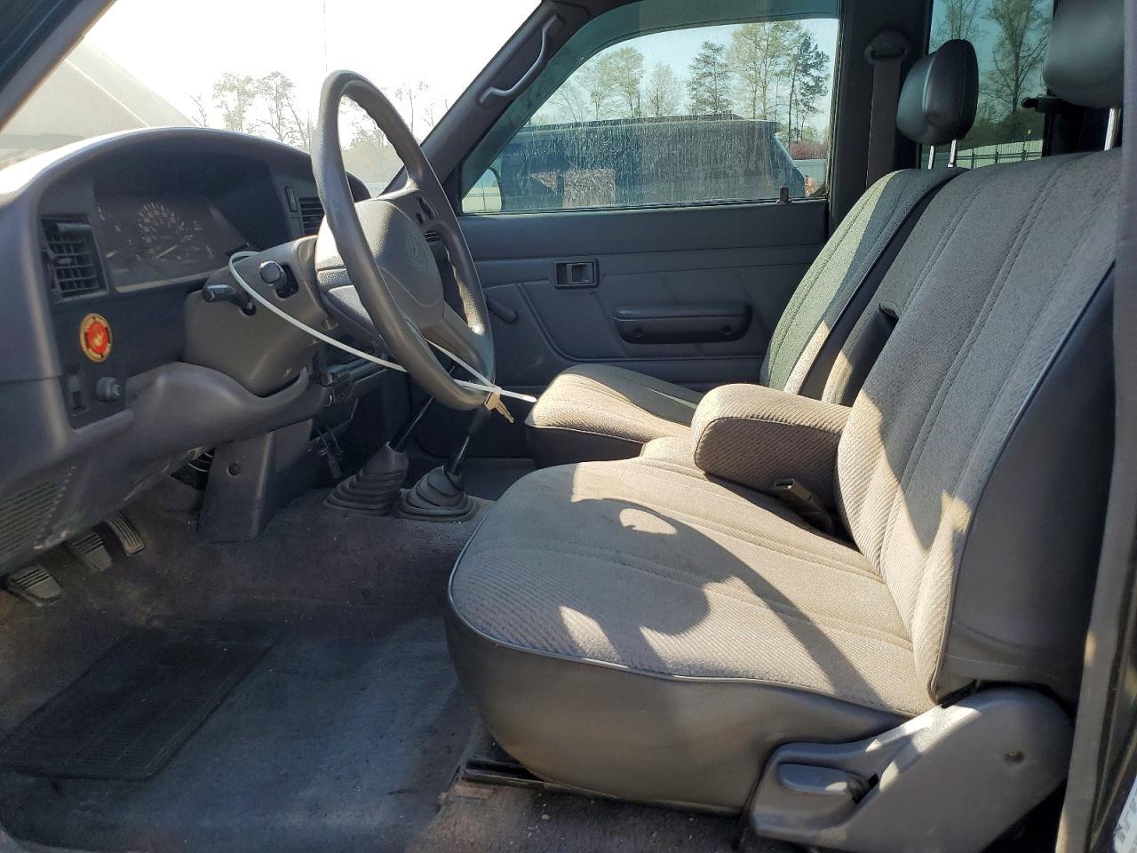 1994 Toyota Pickup DX V6