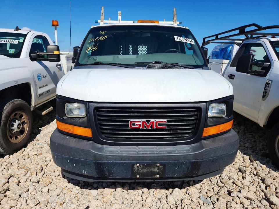 2017 GMC Savana G2500 Utility / Service van