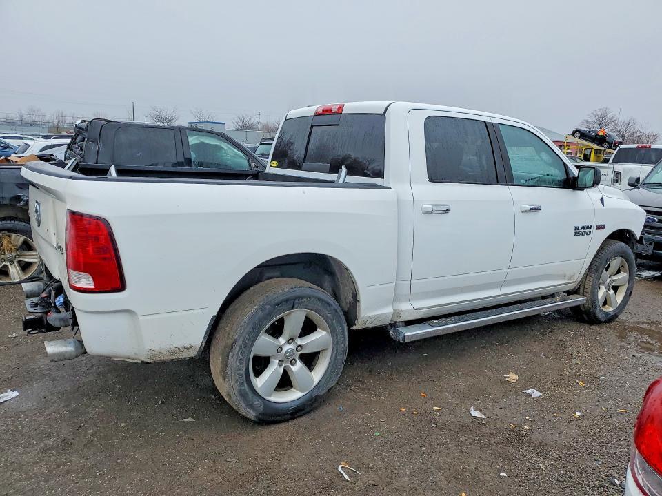 2016 Dodge RAM 1500 SLT