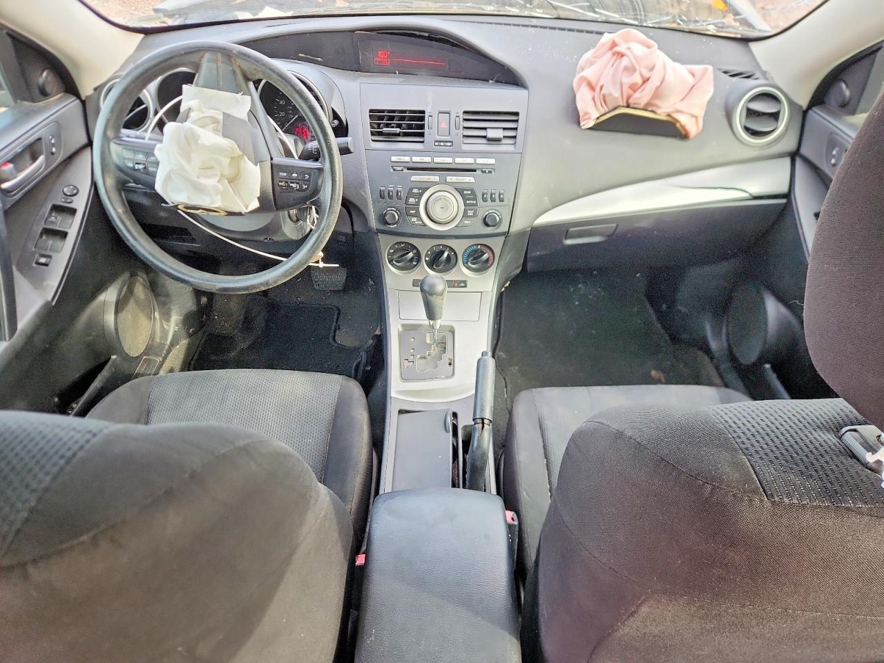 2011 Mazda 3 I