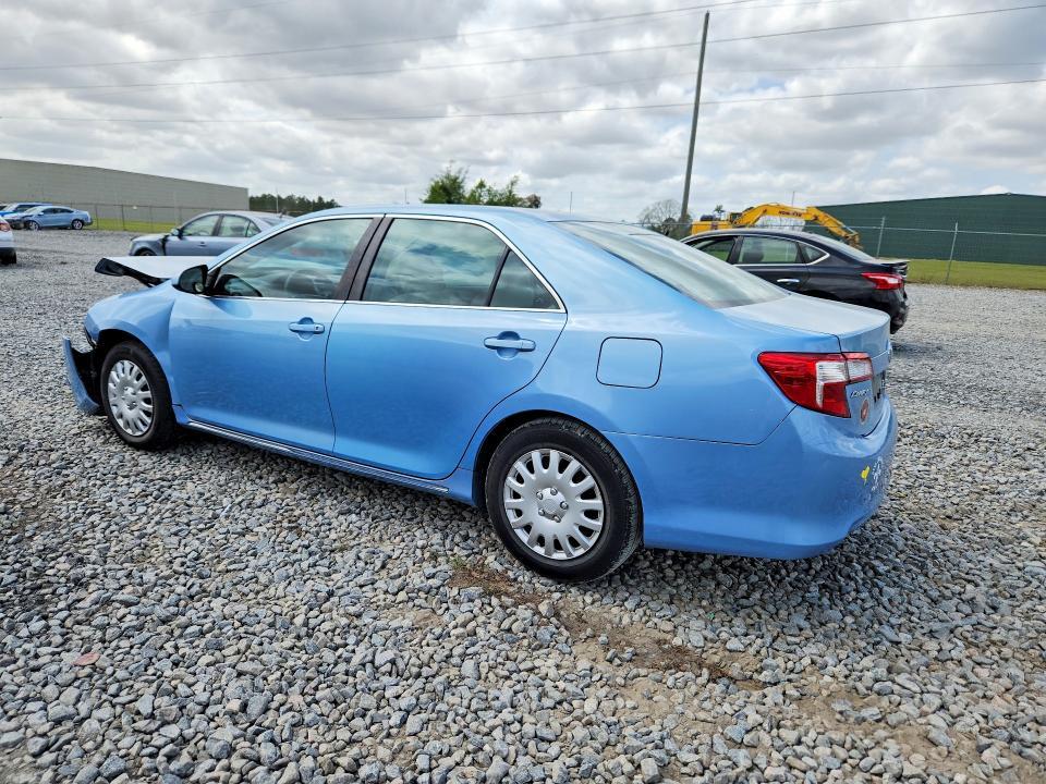 2012 Toyota Camry le