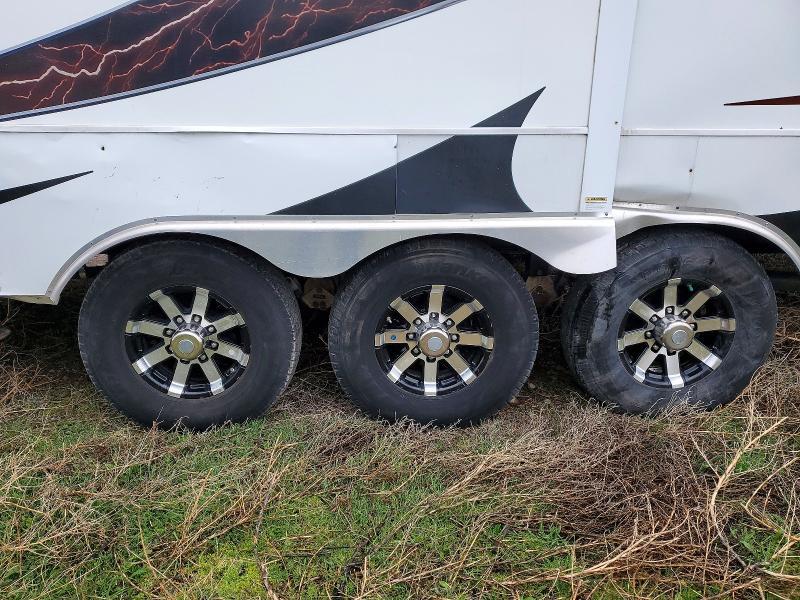 2013 Dutchmen Voltage Camper